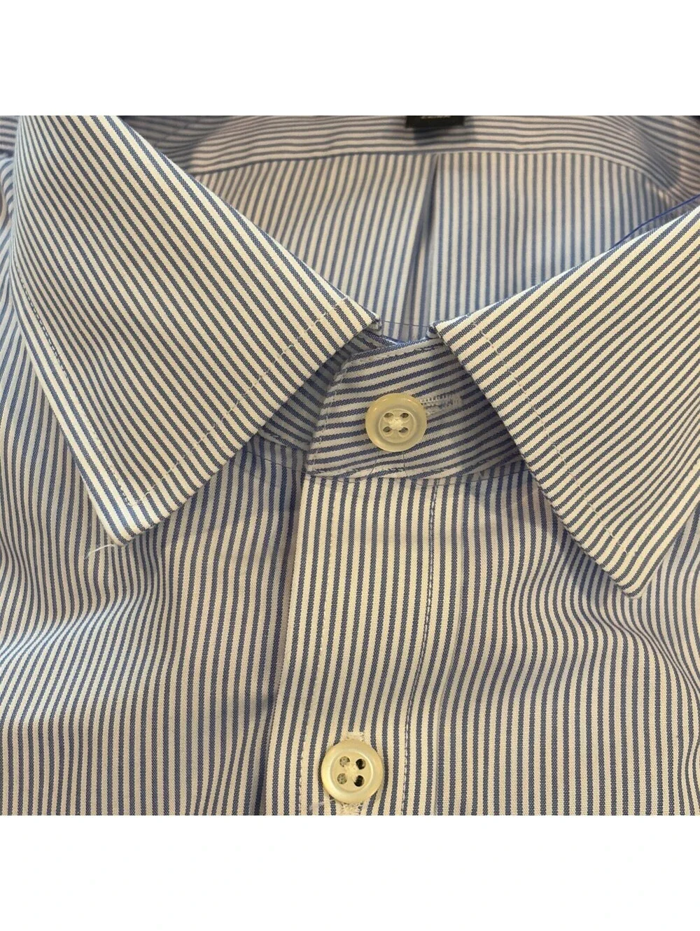 Banana Republic Mens XL Classic Fit Non Iron Shirt Blue Pinstripes Long Sleeve
